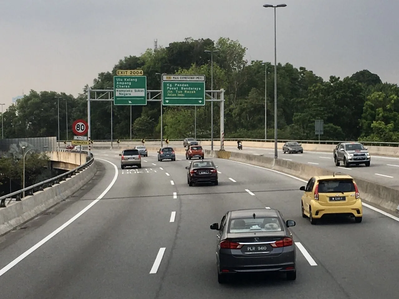 Bukit Jalil Interchange on the Maju Expressway.